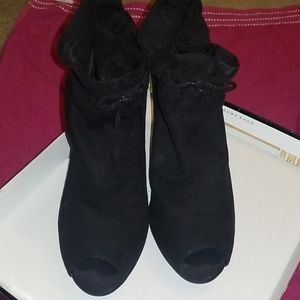 Carlos Santana Reign Black Booties